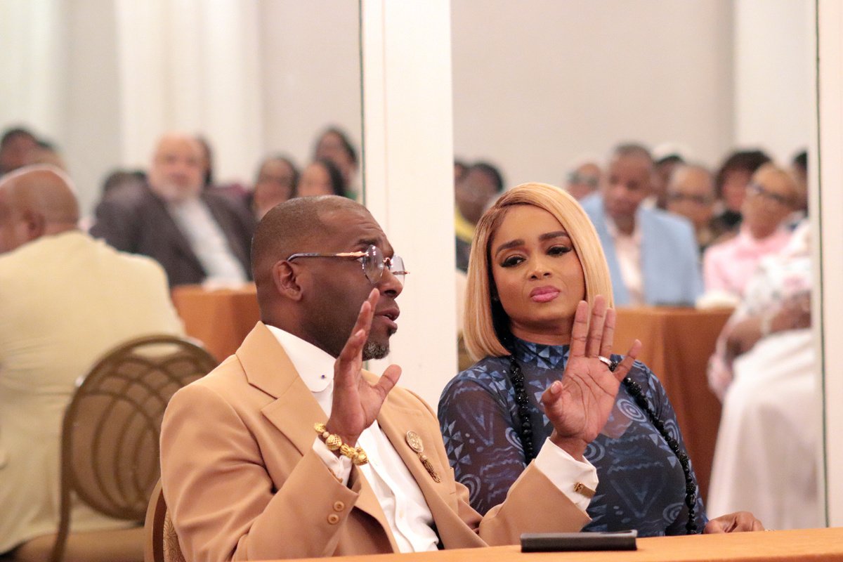 When Ministry and Marriage Meet: How Clergy Couples Protect Their Relationship